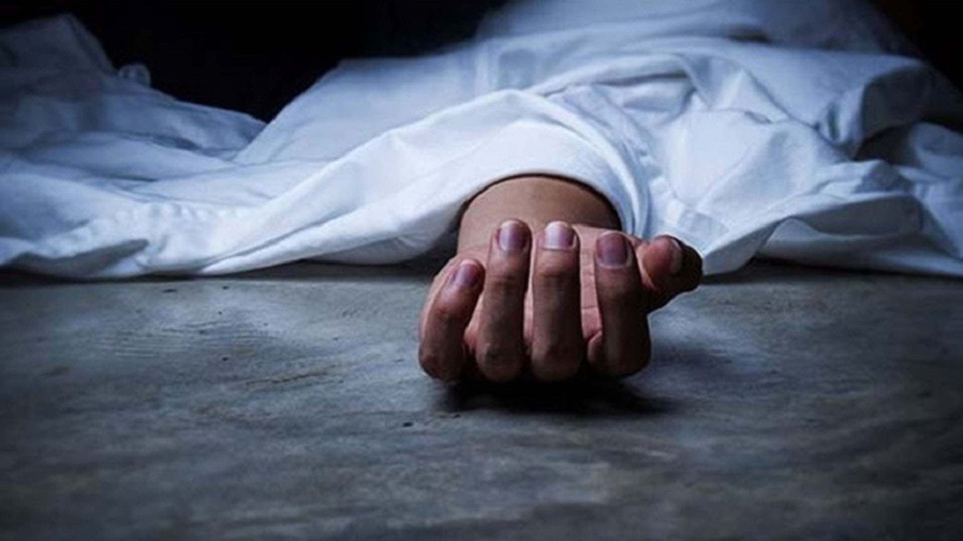 নেত্রকোনায় নিজ বসত ঘরে  গলা কেটে একজনকে হত্যা