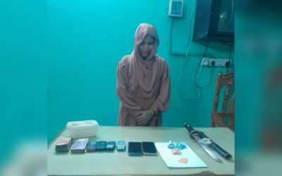 পূর্বধলায় যৌথবাহিনীর অভিযানে ইয়াবা ও অস্ত্রসহ নারী মাদক ব্যবসায়ী গ্রেপ্তার