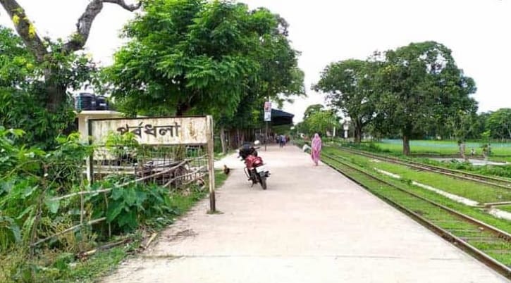 পূর্বধলায় ট্রেনের নিচে কাটা পড়ে বৃদ্ধের মৃত্যু