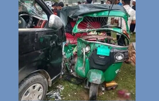 পূর্বধলায় অটোরিকশার ধাক্কায় ৭ বছরের শিশুর মৃত্যু