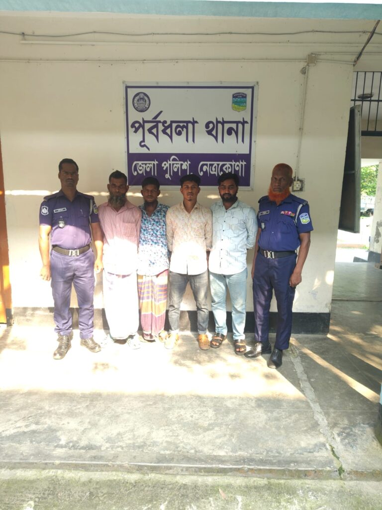 পূর্বধলায় পৃথক তিন অভিযানে মাদকসহ ৪ জন গ্রেপ্তার