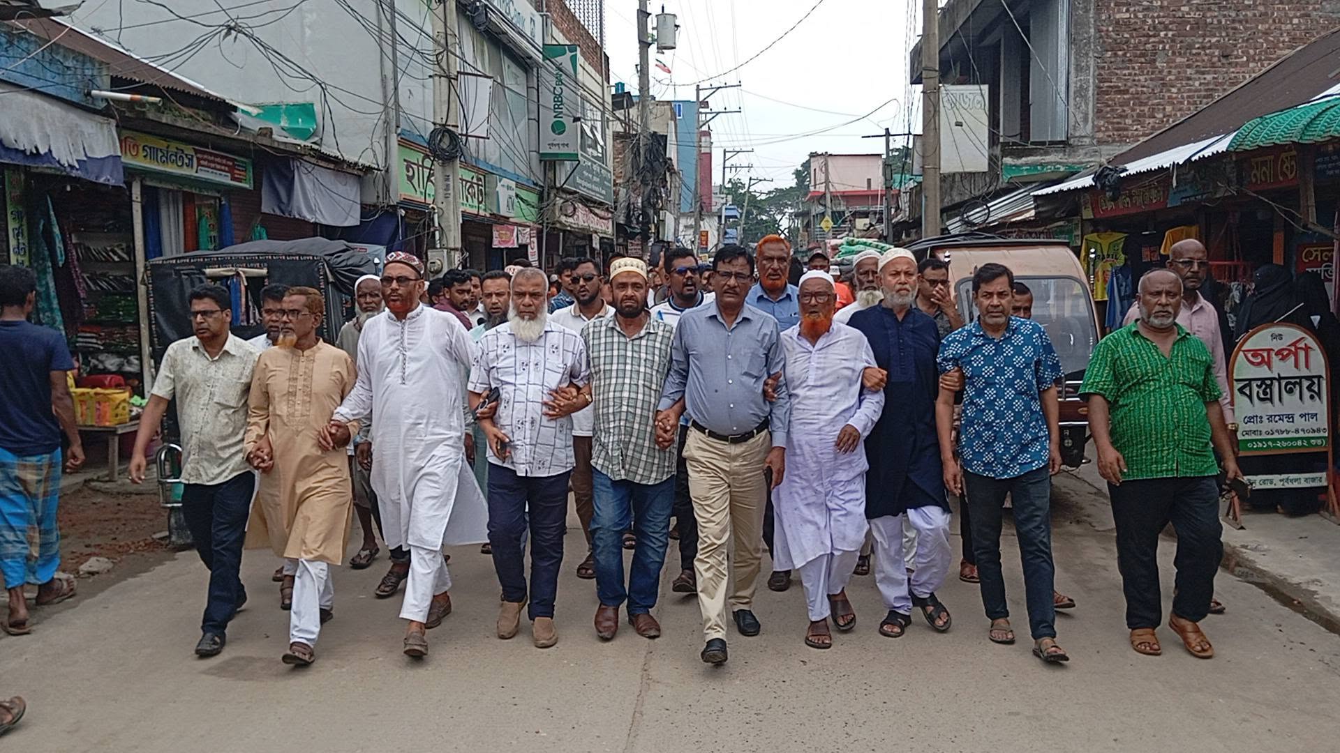 পূর্বধলায় বিএনপির বিক্ষোভ সমাবেশে আওয়ামী লীগের নাশকতার বিরুদ্ধে কঠোর অবস্থানের ঘোষণা