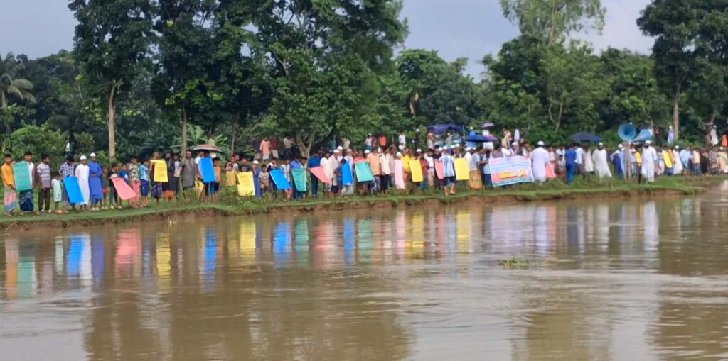 আমরার বাড়ি ভাইঙ্গা নিলেগা থাকমু কোনে,ভাঙ্গন রক্ষা চাই