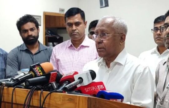 রাষ্ট্রপতি নির্বাচনে ৩ মনোনয়নপত্র জমা পড়ল ইসিতে